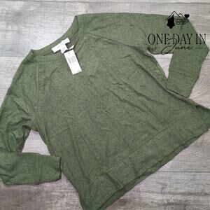 Workshop Long Sleeve Crew Neck Sweater Size M